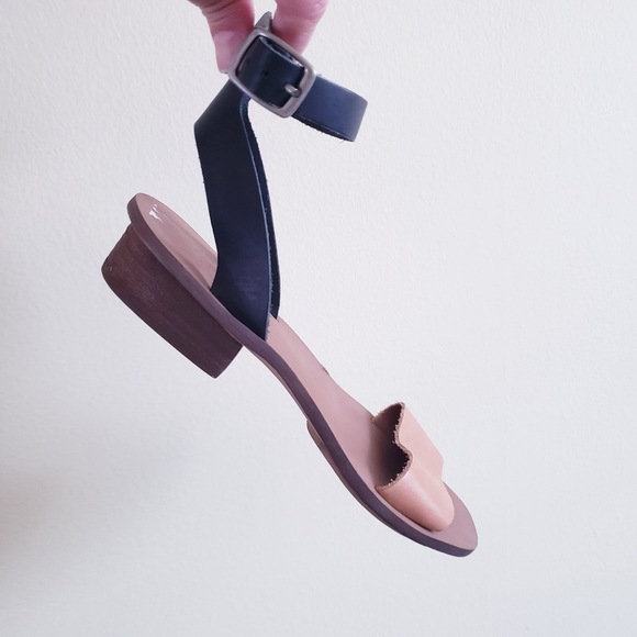 Madewell NWT  Boardwalk Ankle Strap Leather Sandals - 6.5 - Picture 3 of 9